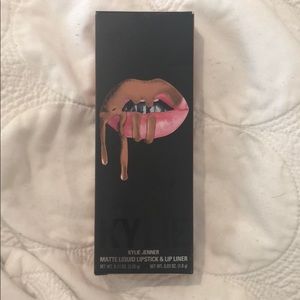 Kylie Jenner Lip kit